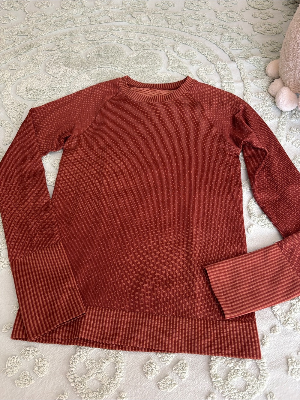lululemon athletica Women's Rest Less Activewear Shirt Desert Sun / Date Brown